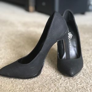 Pumps/stilettos/heels